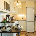 Vasko Luxurious Suites, Hiisi